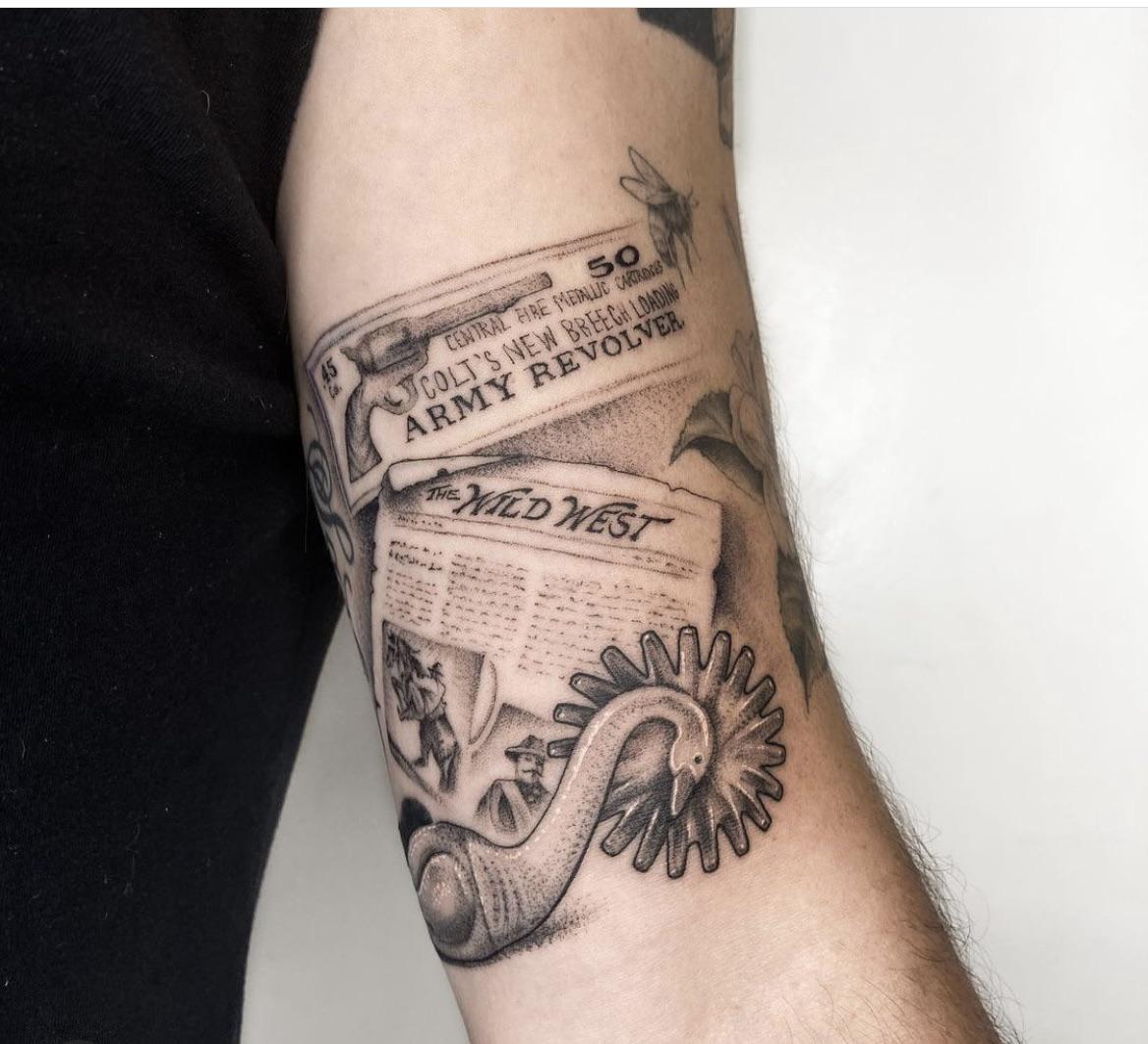 My dad collects cowboy spurs and is into all sorts of cowboy/Wild ...