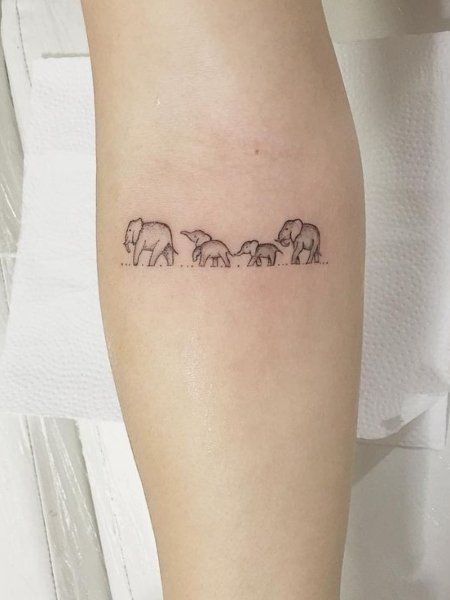 35 Meaningful Family Tattoos That Show Your Love