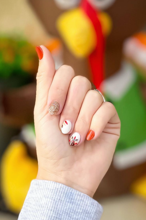 21 Jaw-Dropping Thanksgiving Nail Art That’s Anything But Basic!