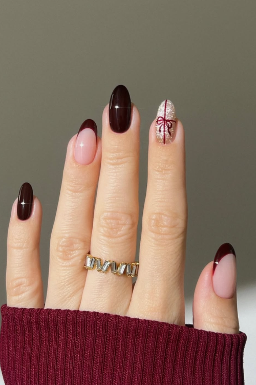 21 Simple Christmas Nails for Girls Who Like Pretty Without the Drama