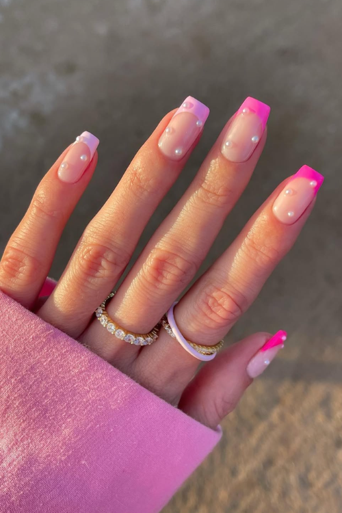 24 Pearl Nails That Look Like Luxury Bottled Into a Mani!