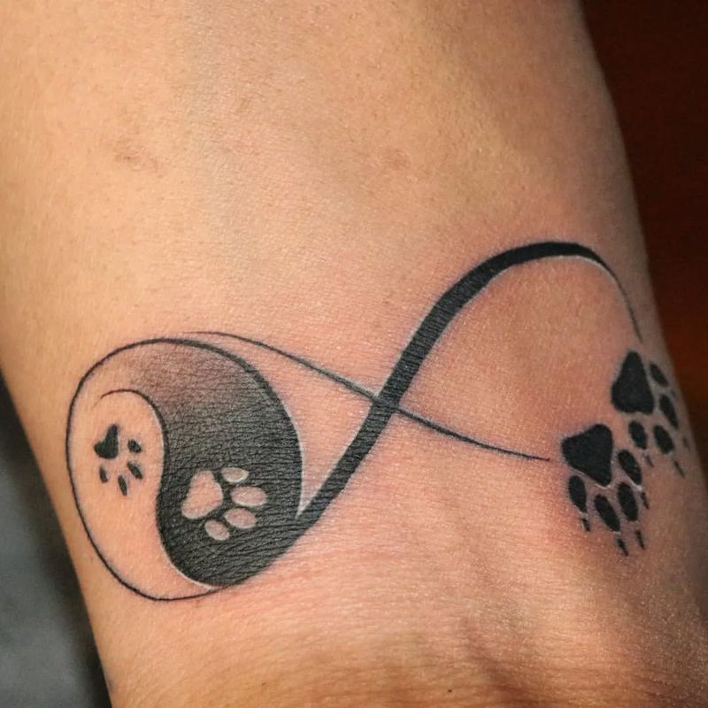 Infinity and Yin Yang