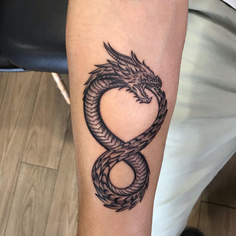 Infinity with Dragon