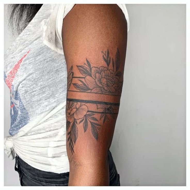13 Best Armband Tattoo Design Ideas (Meaning and Inspirations)