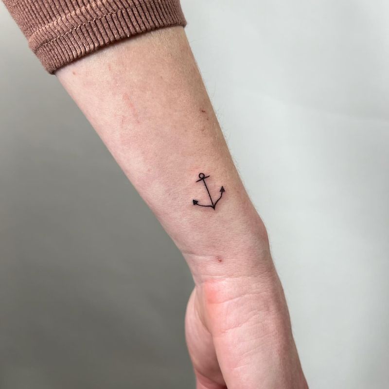 Small Anchor