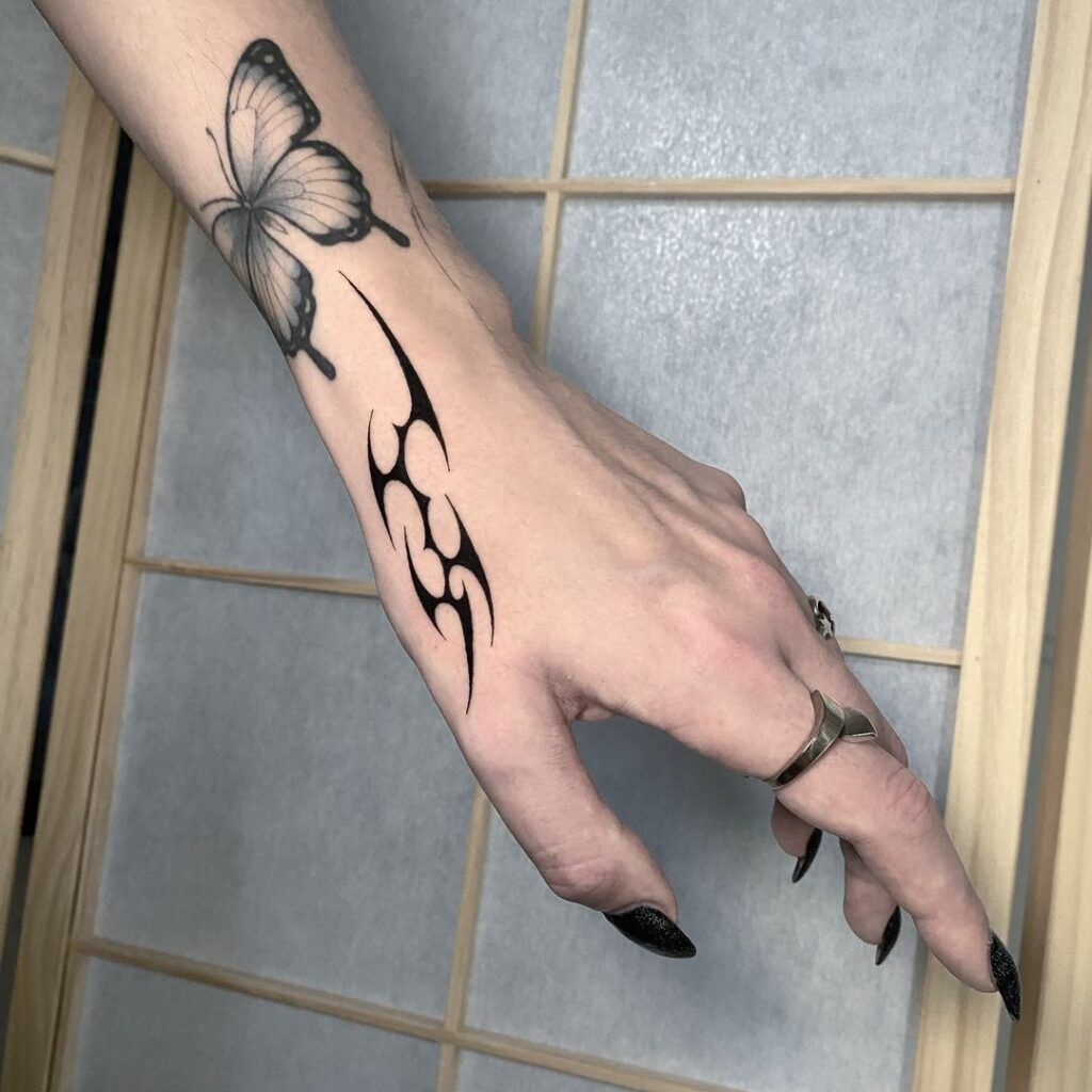 Small Neo Tribal Hand Tat