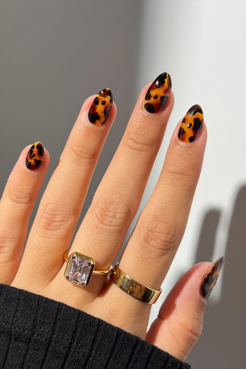 27 Fall Nails That’ll Make You Wanna Sip Pumpkin Spice and Ghost Your Ex