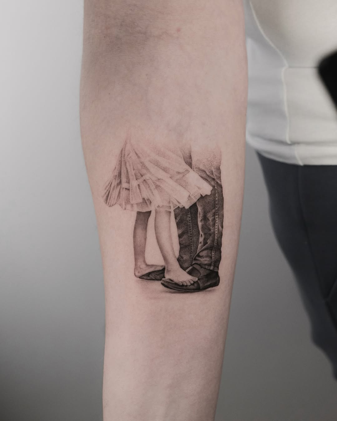 Eternal bond through feet and love