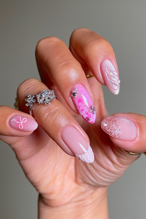 29 Soft, Sleek, Stunning Velvet Nails That Scream Rich Girl Energy!