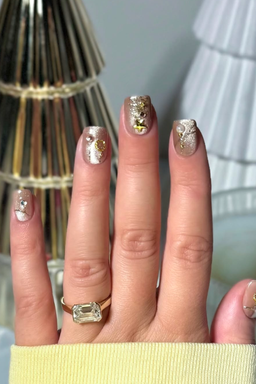 29 Soft, Sleek, Stunning Velvet Nails That Scream Rich Girl Energy!