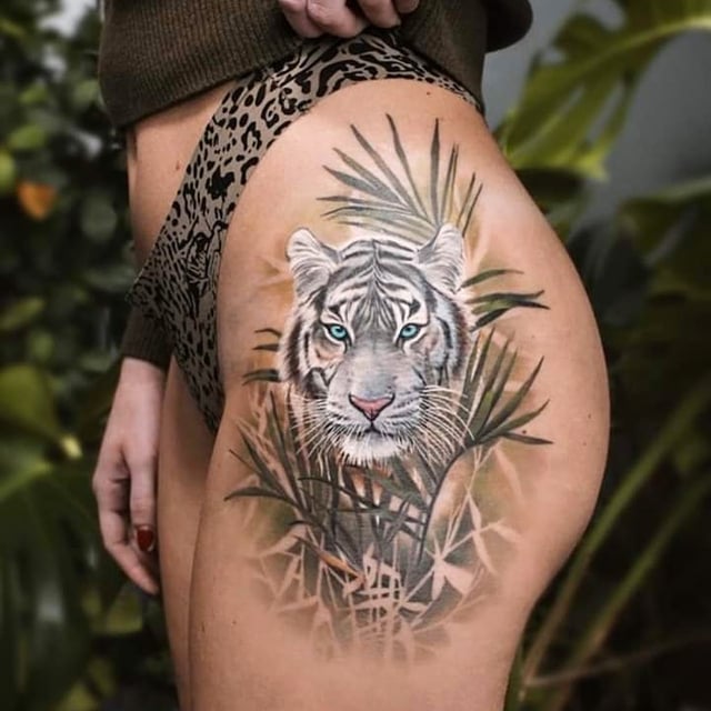 Snow Tiger, tattoo by © Deborah Genchi. : r/New_Tattoos