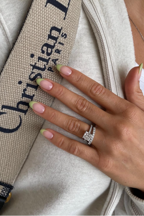 30 Fresh, Fun & a Little Flirty Light Green Nails That Are Too Cute to Ignore