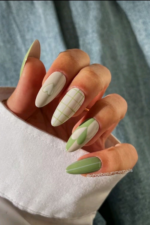 30 Fresh, Fun & a Little Flirty Light Green Nails That Are Too Cute to Ignore