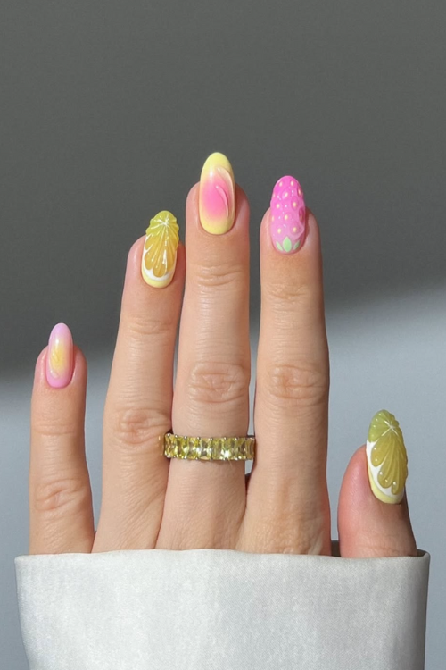 30 Gorgeous Vacation Nails That Scream “Take Me Somewhere Cute!”