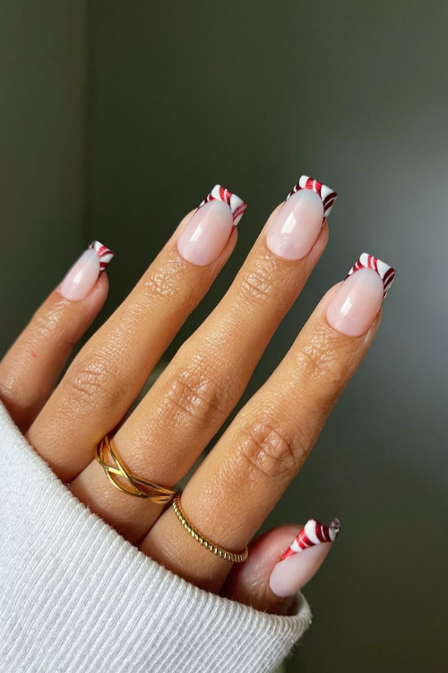 30 Holiday Nail Designs That Sparkle Harder Than the Tree
