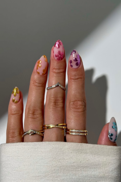 32 Tropical Summer Nails That’ll Have Your Hands Lookin’ Like a Piña Colada Dream