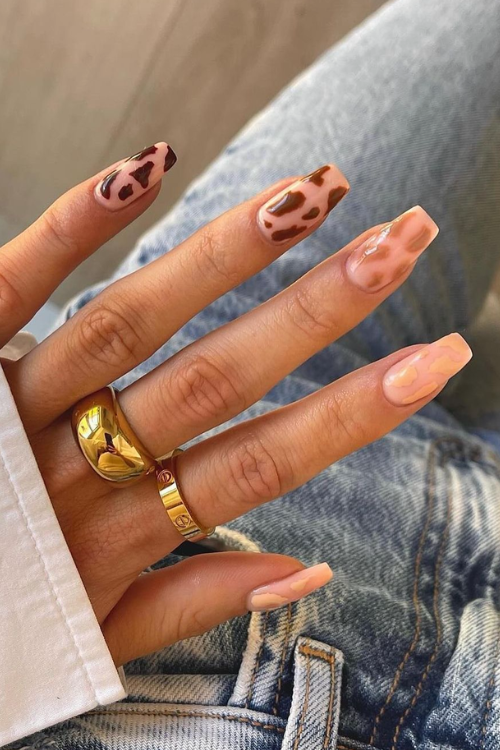 33 Effortlessly Chic Nude Nails for a Barely There, Totally Gorgeous Manicure