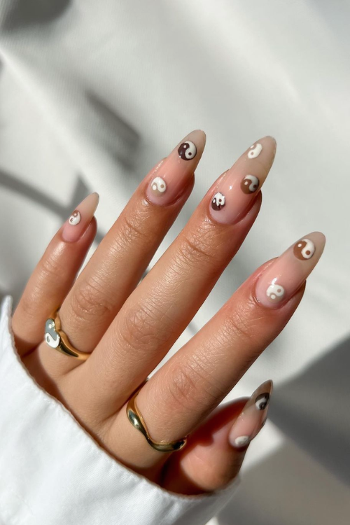 33 Effortlessly Chic Nude Nails for a Barely There, Totally Gorgeous Manicure
