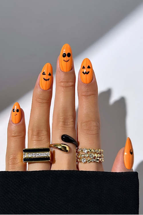 33 Juicy & Jaw-Dropping Orange Nails You’ll Literally Be Obsessed With
