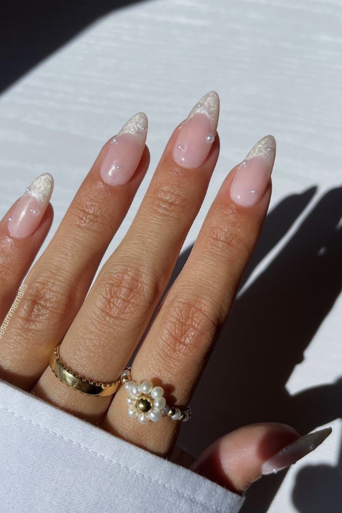 34 Graduation Nail Ideas So Cute, Even Your Degree Will Be Jealous!