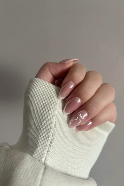 34 Graduation Nail Ideas So Cute, Even Your Degree Will Be Jealous!