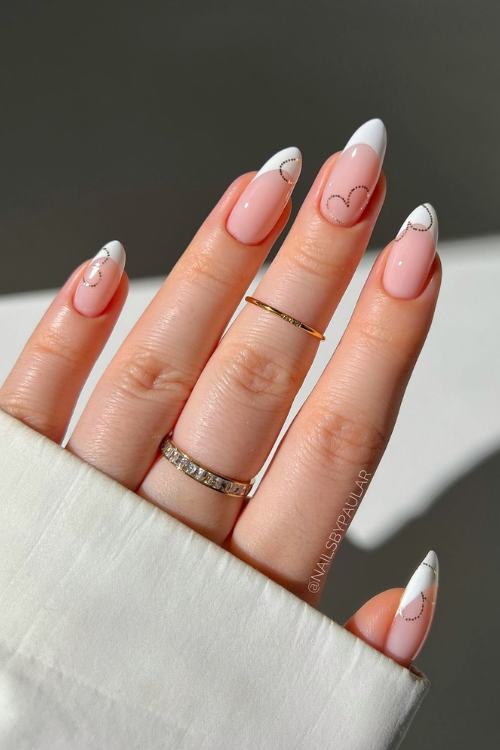 34 Graduation Nail Ideas So Cute, Even Your Degree Will Be Jealous!