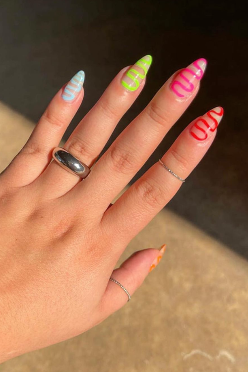 35 Chicest Yet Simplest Nail Designs to Make Your Digits Pop!