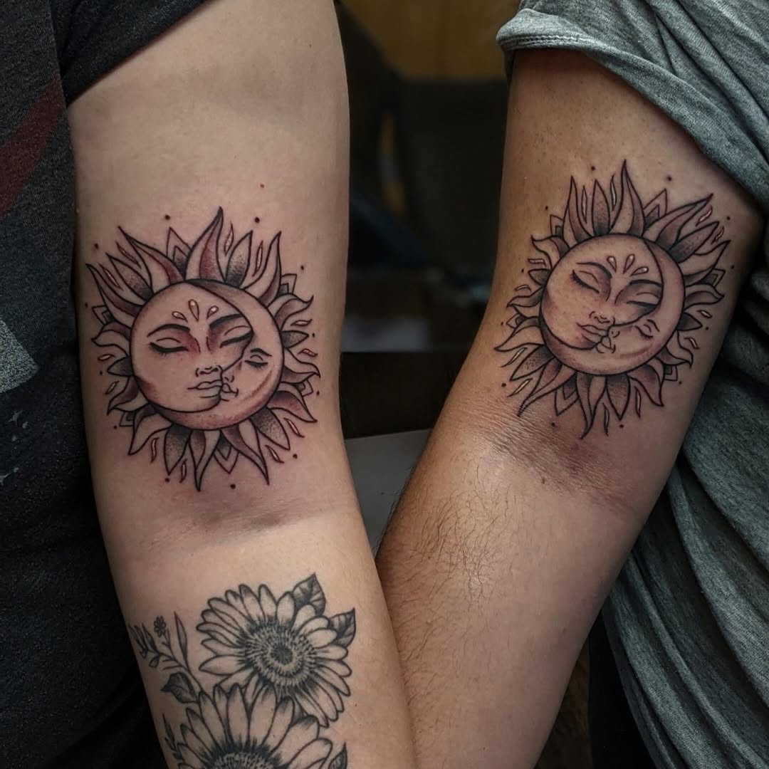 Sun and moon symbolism in mother-daughter tattoos