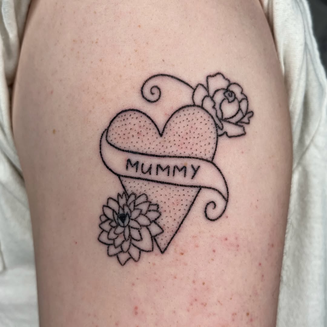 Heart and flowers tattoo for mothers