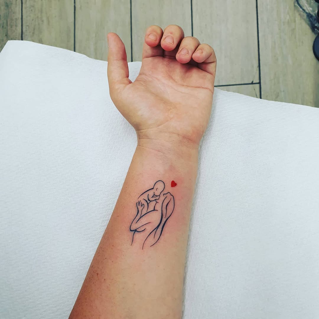 Beautiful depiction of maternal love in tattoo art