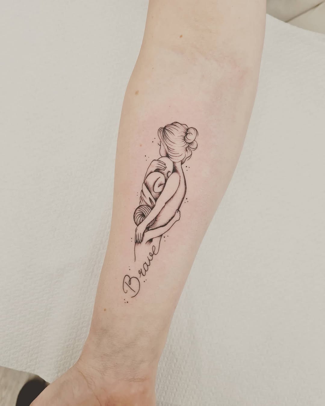 A touching tribute to motherhood and bravery