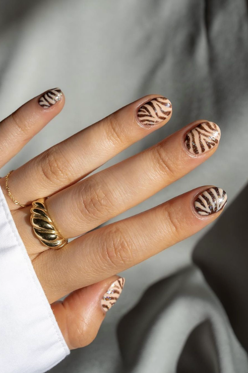 36 Fall Nails That'll Have You Raking in the Likes on Your Next Insta Post
