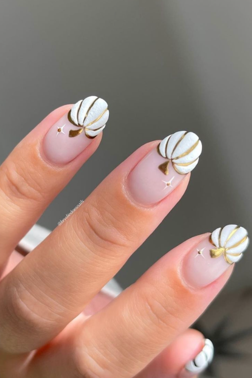 36 Fall Nails That'll Have You Raking in the Likes on Your Next Insta Post
