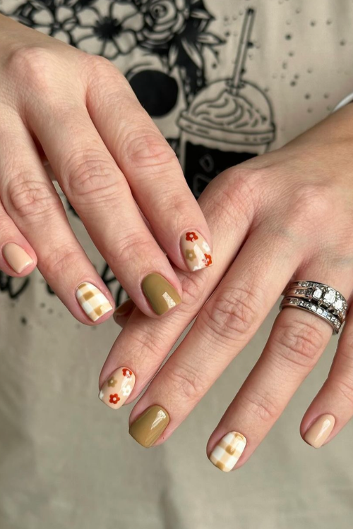36 Fall Nails That'll Have You Raking in the Likes on Your Next Insta Post