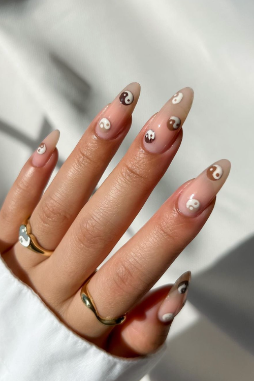36 Fall Nails That'll Have You Raking in the Likes on Your Next Insta Post