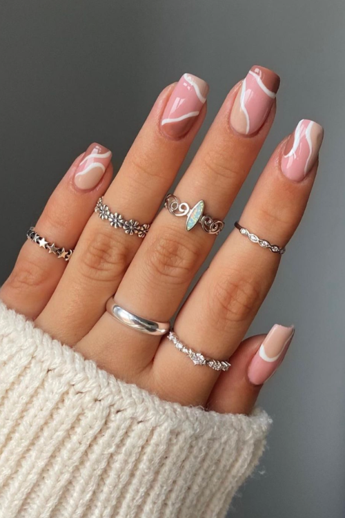 37 Cool Back to School Nails That'll Def Make You the Trendsetter!