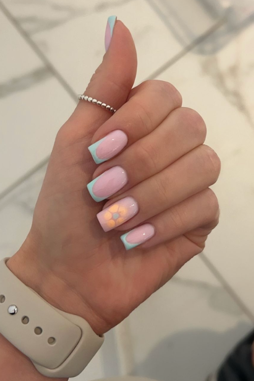 37 Cool Back to School Nails That'll Def Make You the Trendsetter!