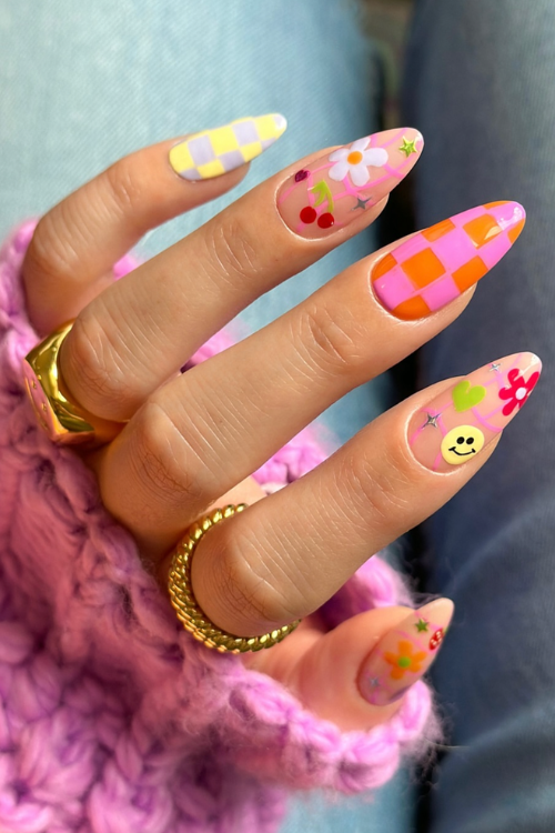 37 Cool Back to School Nails That'll Def Make You the Trendsetter!