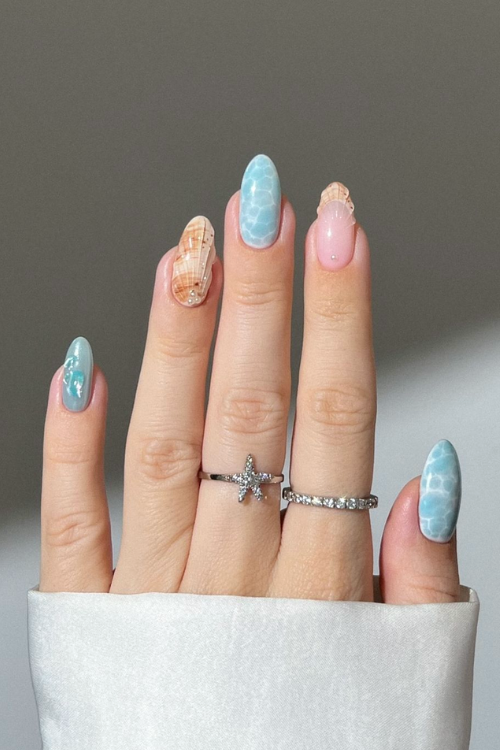 37 Sandy Chic Beach Nails That'll Impress The Hell Out Of People
