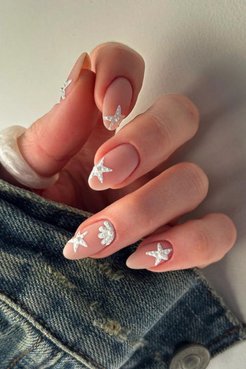 37 Sandy Chic Beach Nails That'll Impress The Hell Out Of People