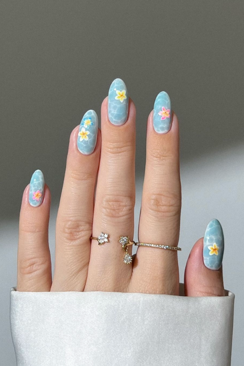 37 Sandy Chic Beach Nails That'll Impress The Hell Out Of People