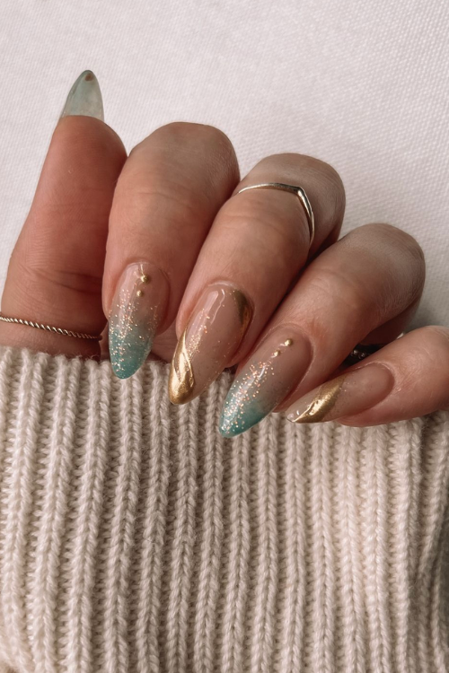 37 Sandy Chic Beach Nails That'll Impress The Hell Out Of People