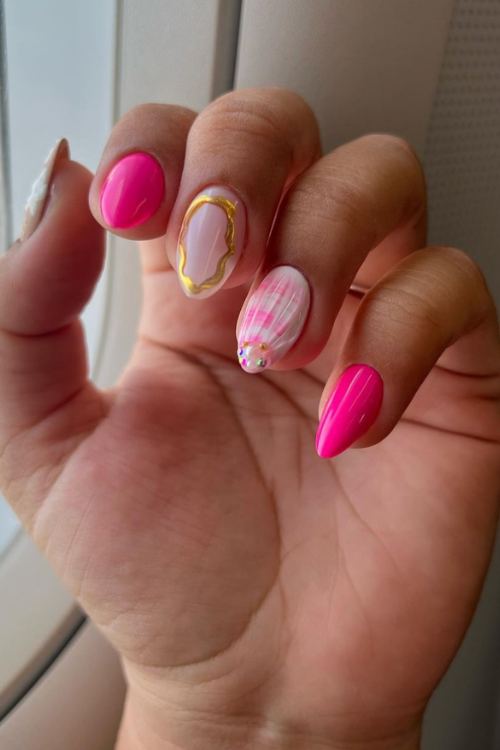 37 Sandy Chic Beach Nails That'll Impress The Hell Out Of People