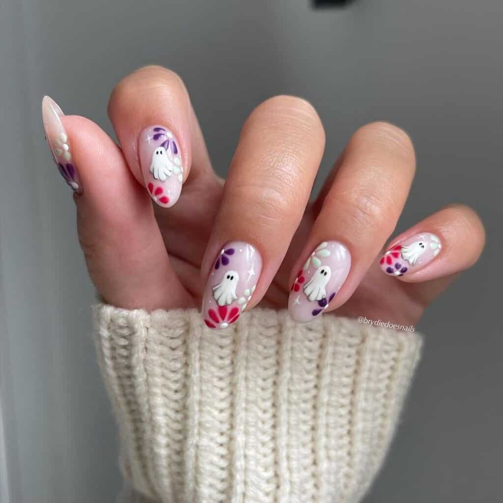Bitsy Short Spider Nails