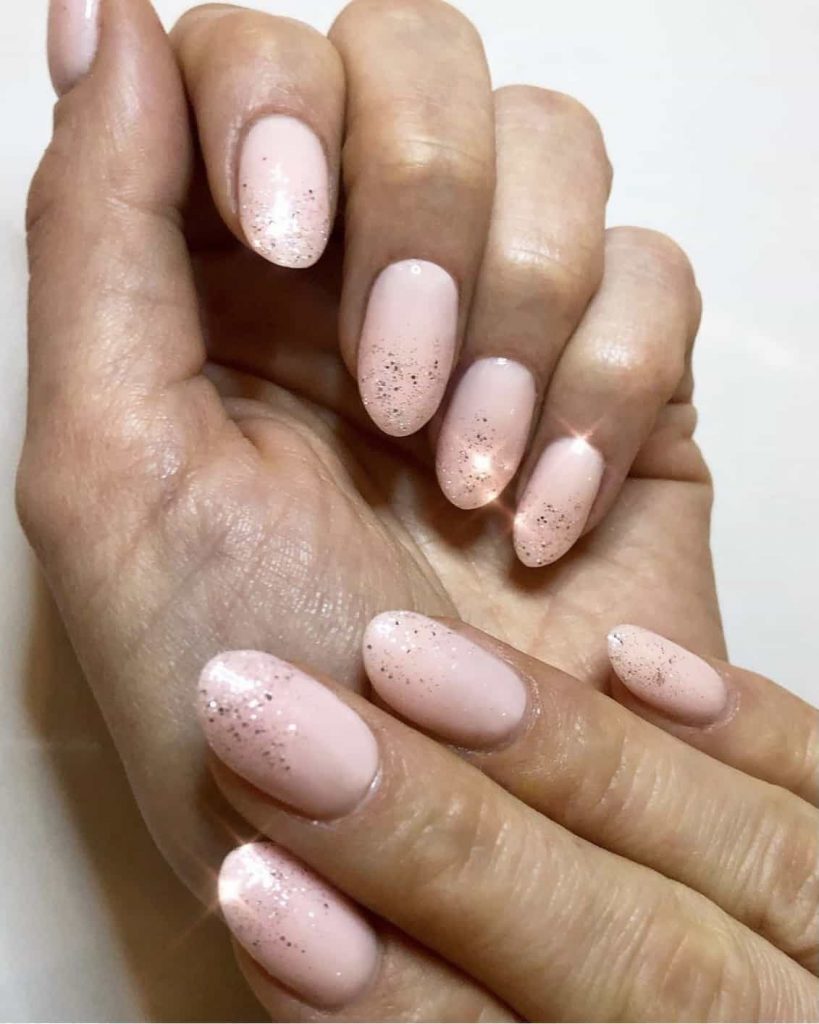 40+ Cute Valentines Nails That Are Trendy AF for 2024
