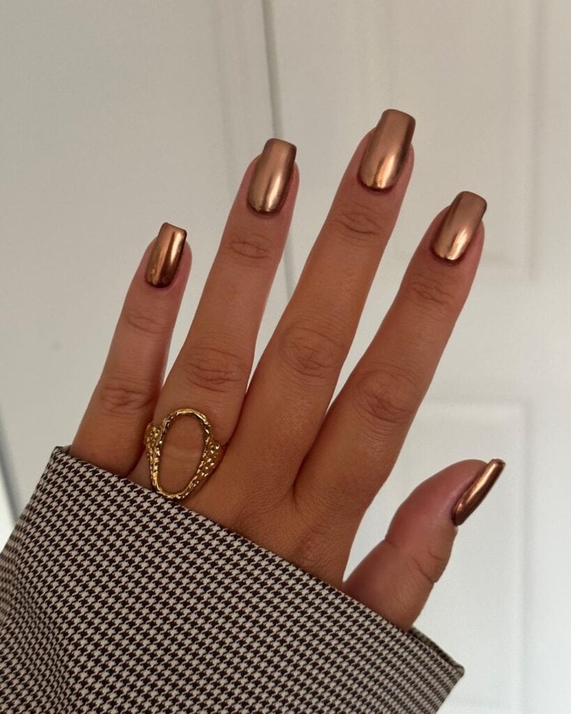 Golden Brown Nails