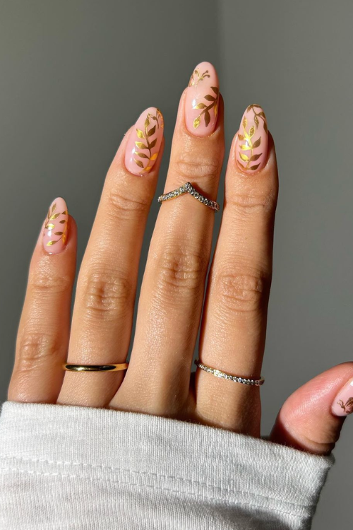 41 Chic Winter Nails That Are as Stunning as the First Snowfall of the Season