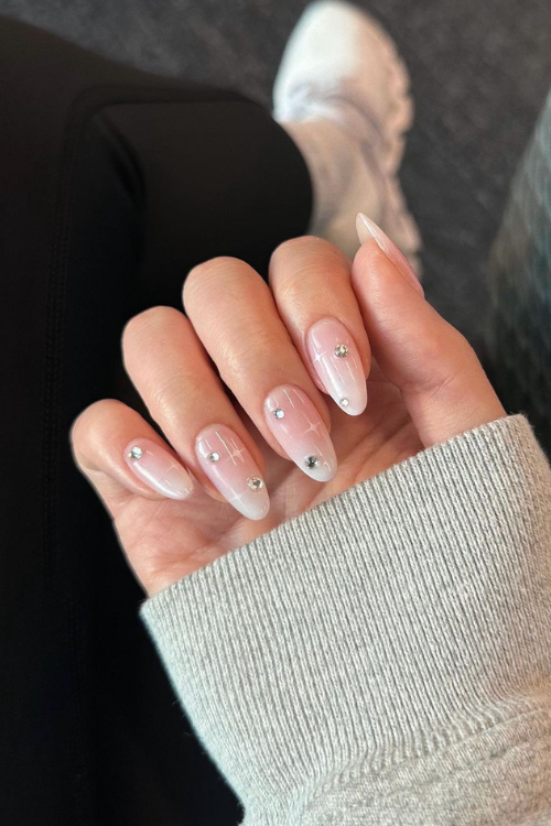 41 Chic Winter Nails That Are as Stunning as the First Snowfall of the Season