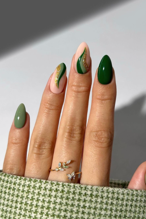 41 Chic Winter Nails That Are as Stunning as the First Snowfall of the Season