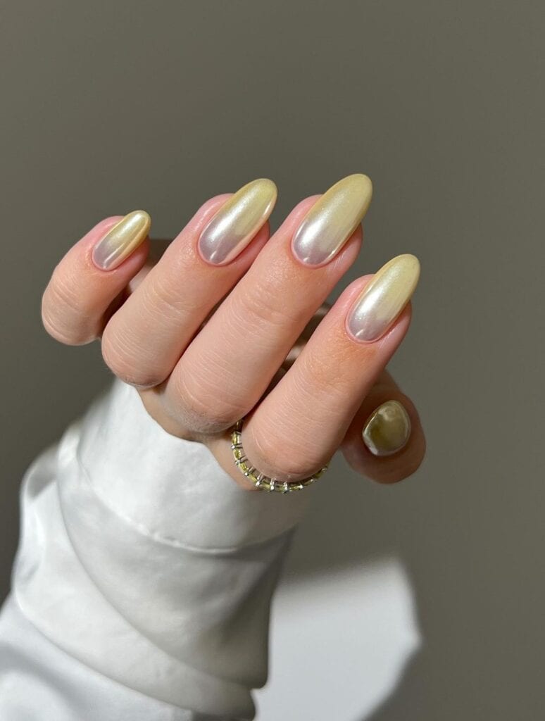 Butter Chrome Nails